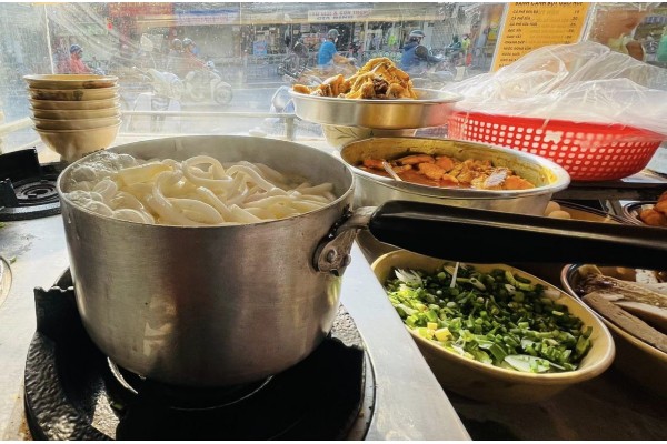 Bánh canh cá lóc Phú Lộc - Món ngon mang đậm hương vị xứ Huế